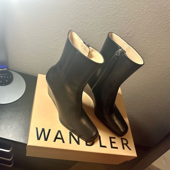 Wandler | Gaia Boot in Black Lambskin Leather, size 39IT - Picture 8 of 13